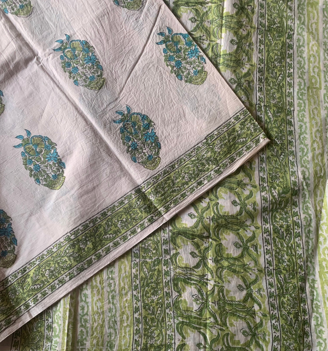 White - Pure Mul Cotton Hand Block Sanganeri Print Saree 09