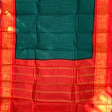 Hitaishi - Madurai Sungudi saree with zari kattam