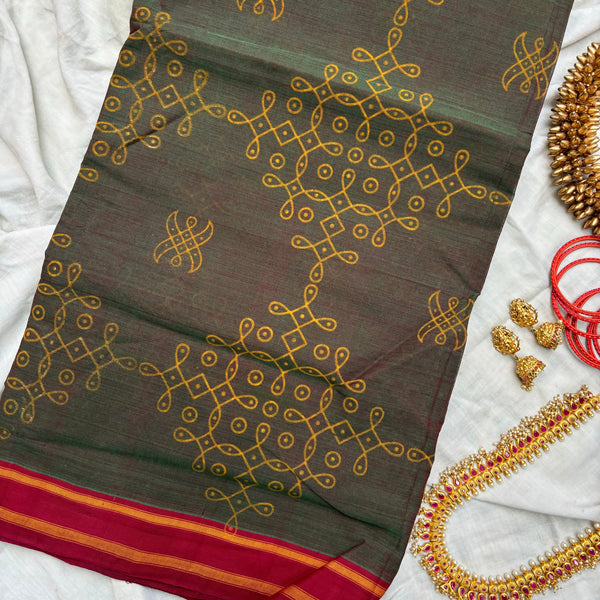 Kalavari Kodalu -Handwoven Guntur saree with kolam block print