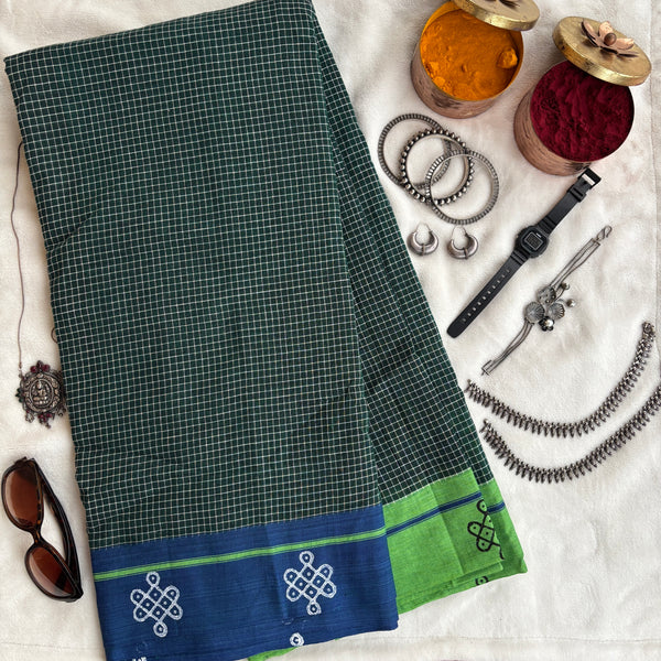 Paramaa handwoven Patteda Anchu saree with kolam print