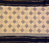 Sujatha Sungudi saree with Kolam