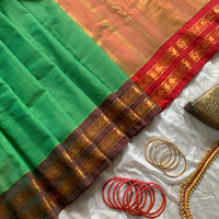 Nanditha - Handwoven sico Gadwal saree