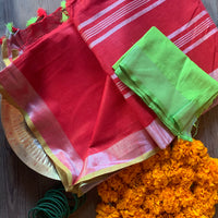 My name is Red - linen sari